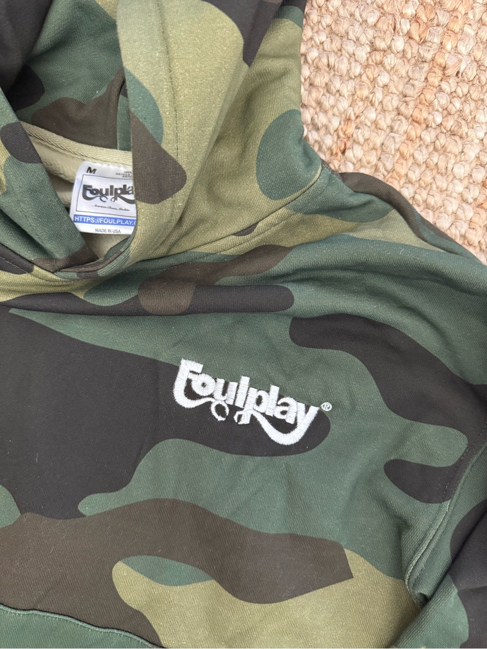 Men's Camo Pullover Hoodie in Green - Picture 6 of 6